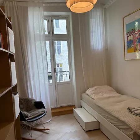 Lägenhet Spacious Scandinavian In Majorstuen
